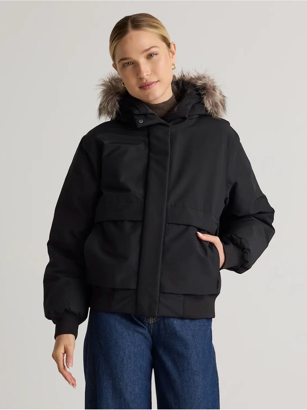 NWT Quince Responsible Down Hooded Short Parka Black Small (317)